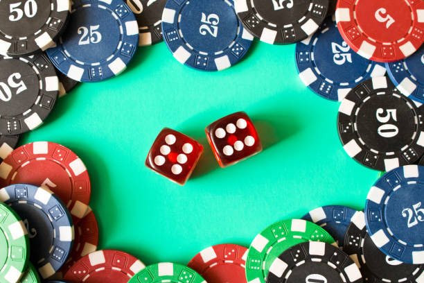 grandbet88 slot Qiu Qiu live game room showing player positions, cards, and real-time settlement display